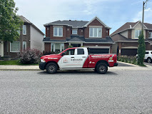 Kaloozie Comfort service truck at an Ottawa siding project